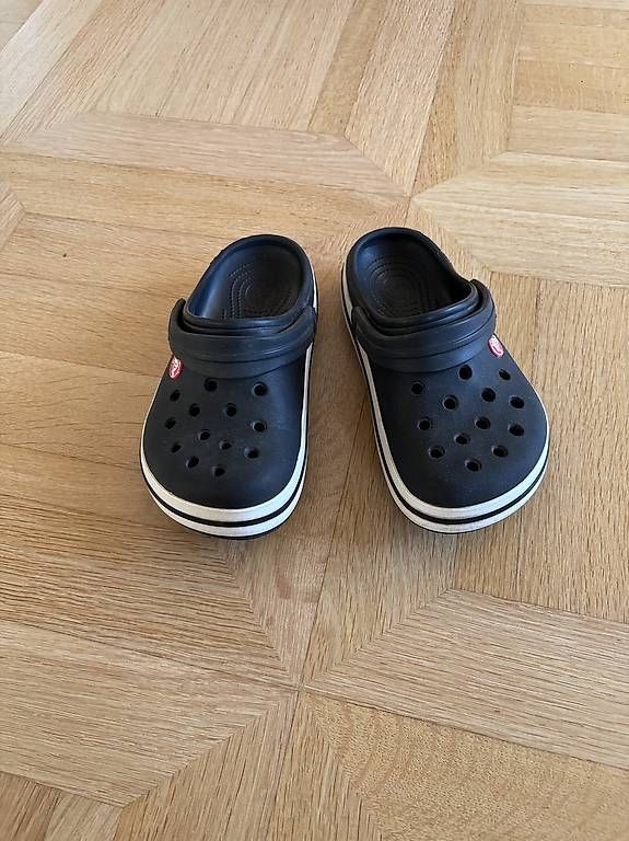 Herrenschuhe: Crocs  – Gebraucht aus Nottwil von buti1976