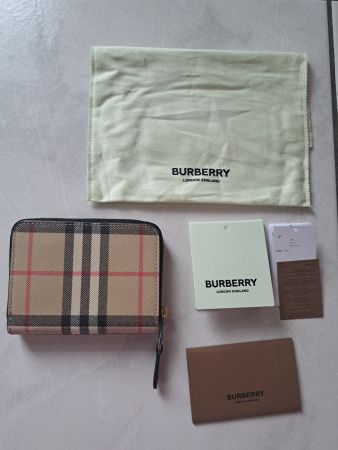 Burberry Zip Wallet
