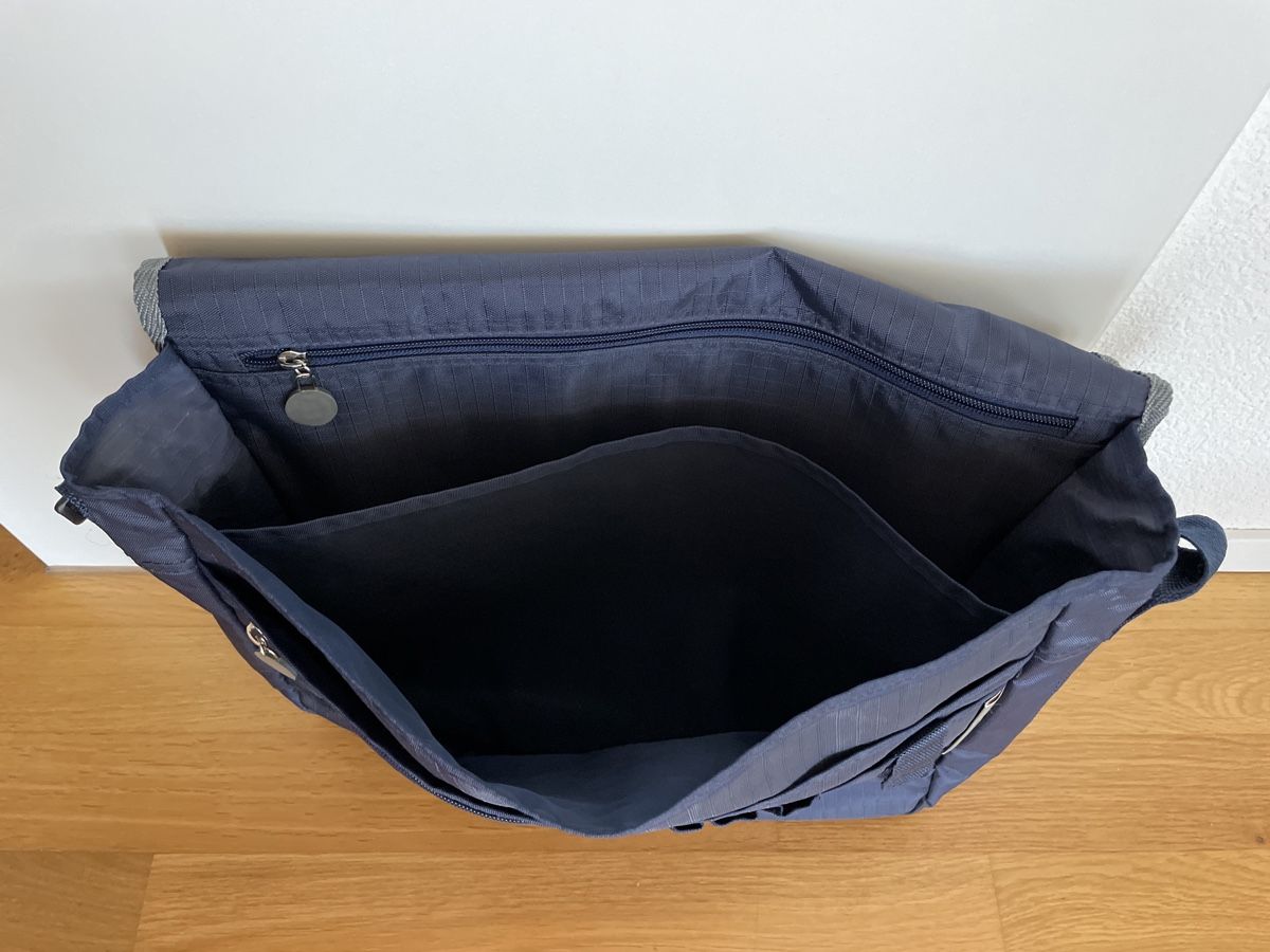 Taschen: Tasche – Gebraucht aus Wangen SZ von maluhe 2