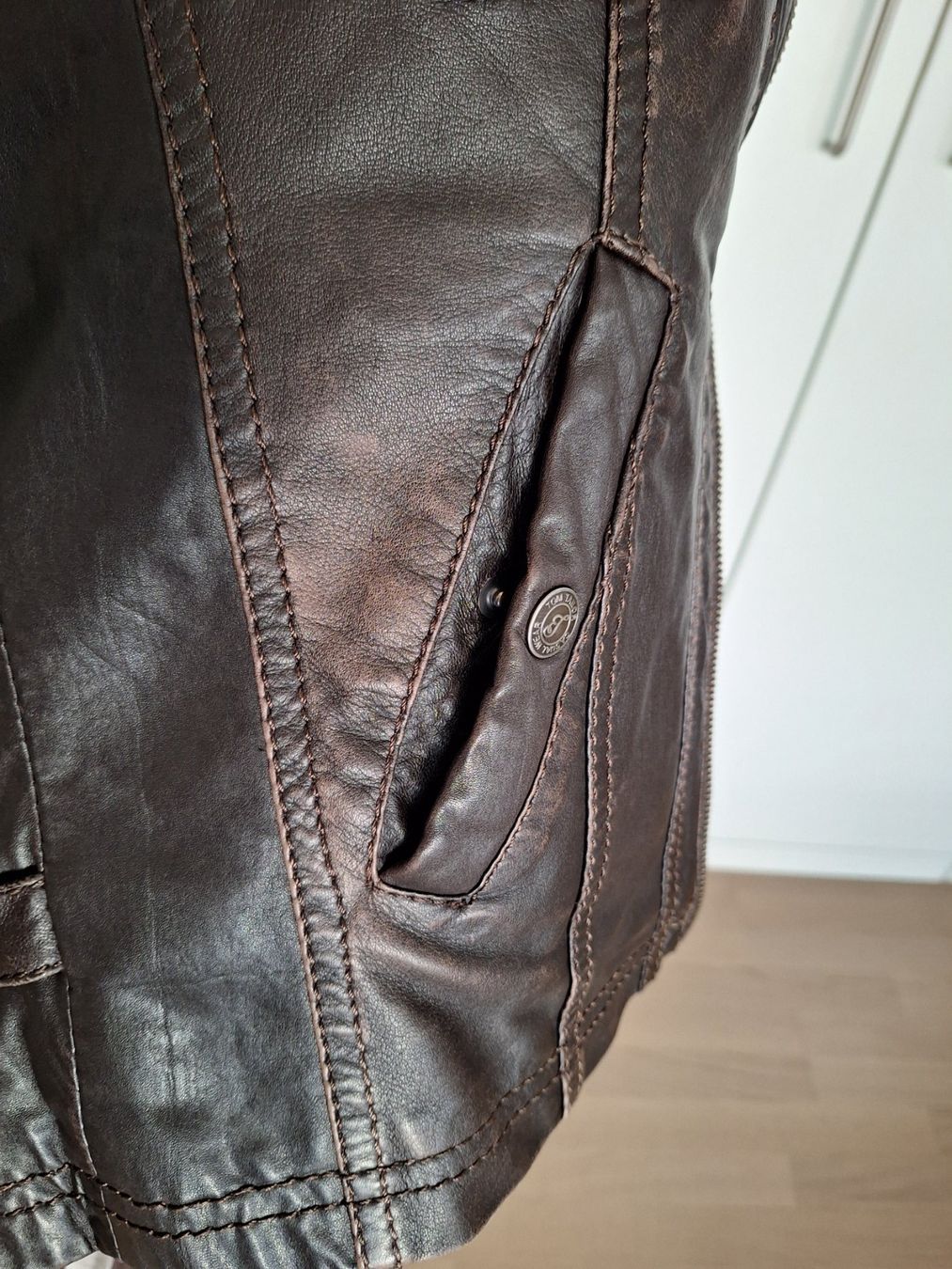 Tom Tailor Giacche: Lederjacke dunkelbraun – Usato da Einsiedeln venduto da kiphrajaya 4