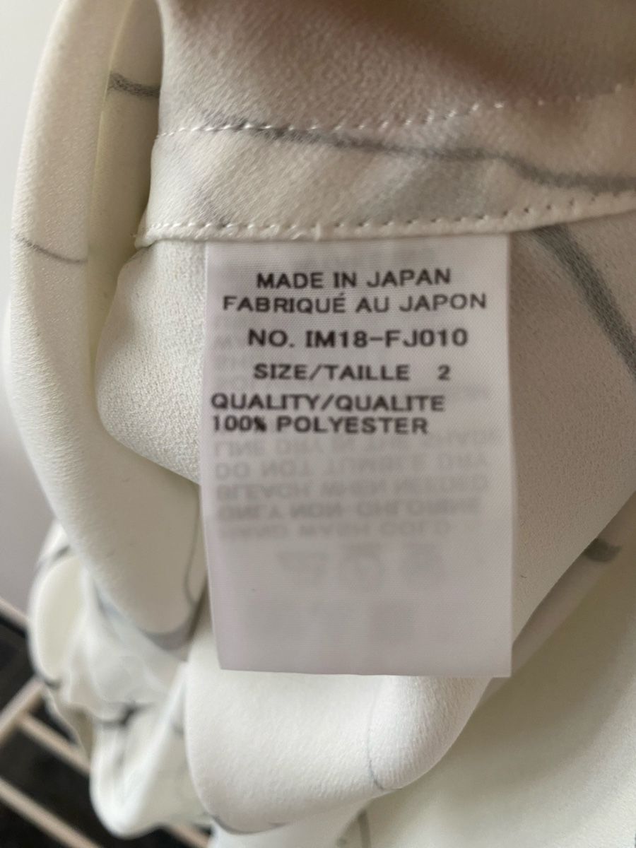 Issey Miyake Camicette: Issey Miyake Blouse – Nuovo (secondo la descrizione) da Luzern venduto da rachlaw1 3