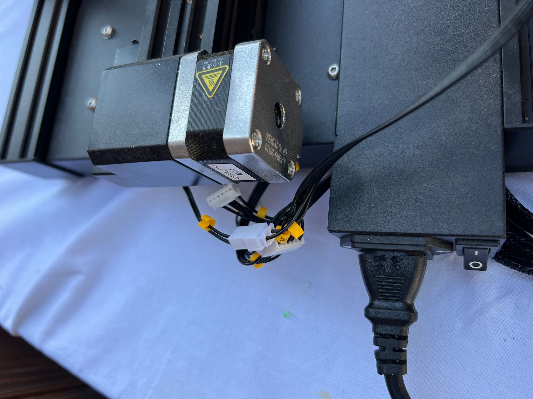 Creality Stampanti 3D: 3D-Drucker Creality Ender 3 V2 schwarz ,Nr 48 – Usato da Glattfelden venduto da maa_qcj8 5
