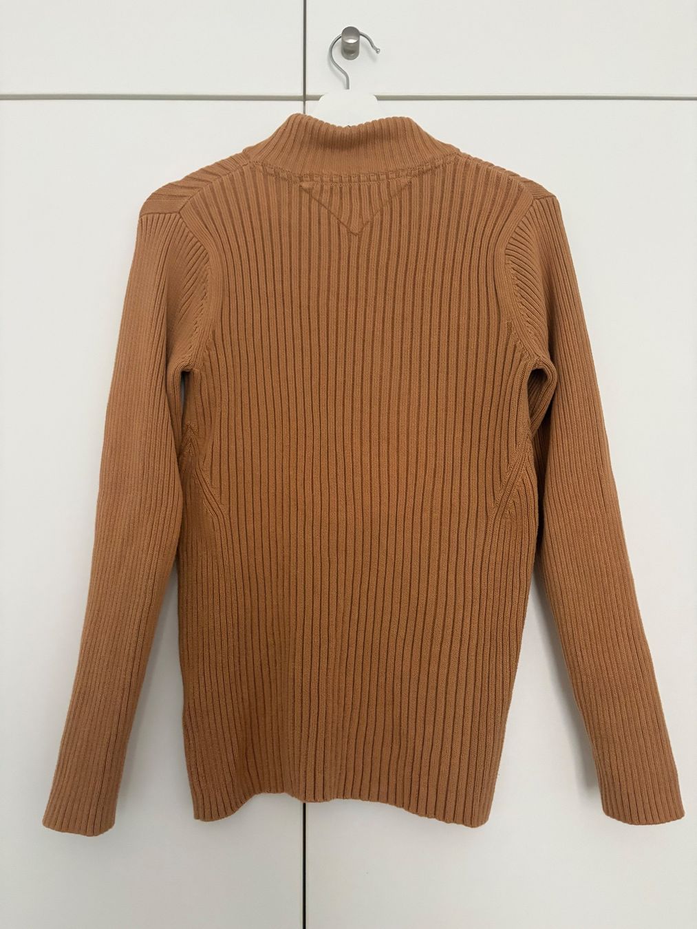 Tommy Hilfiger Maglioni & Felpe: Tommy Hilfiger Cotton Brown Sweater – Usato da St.Josefen venduto da lop_lh8d 2
