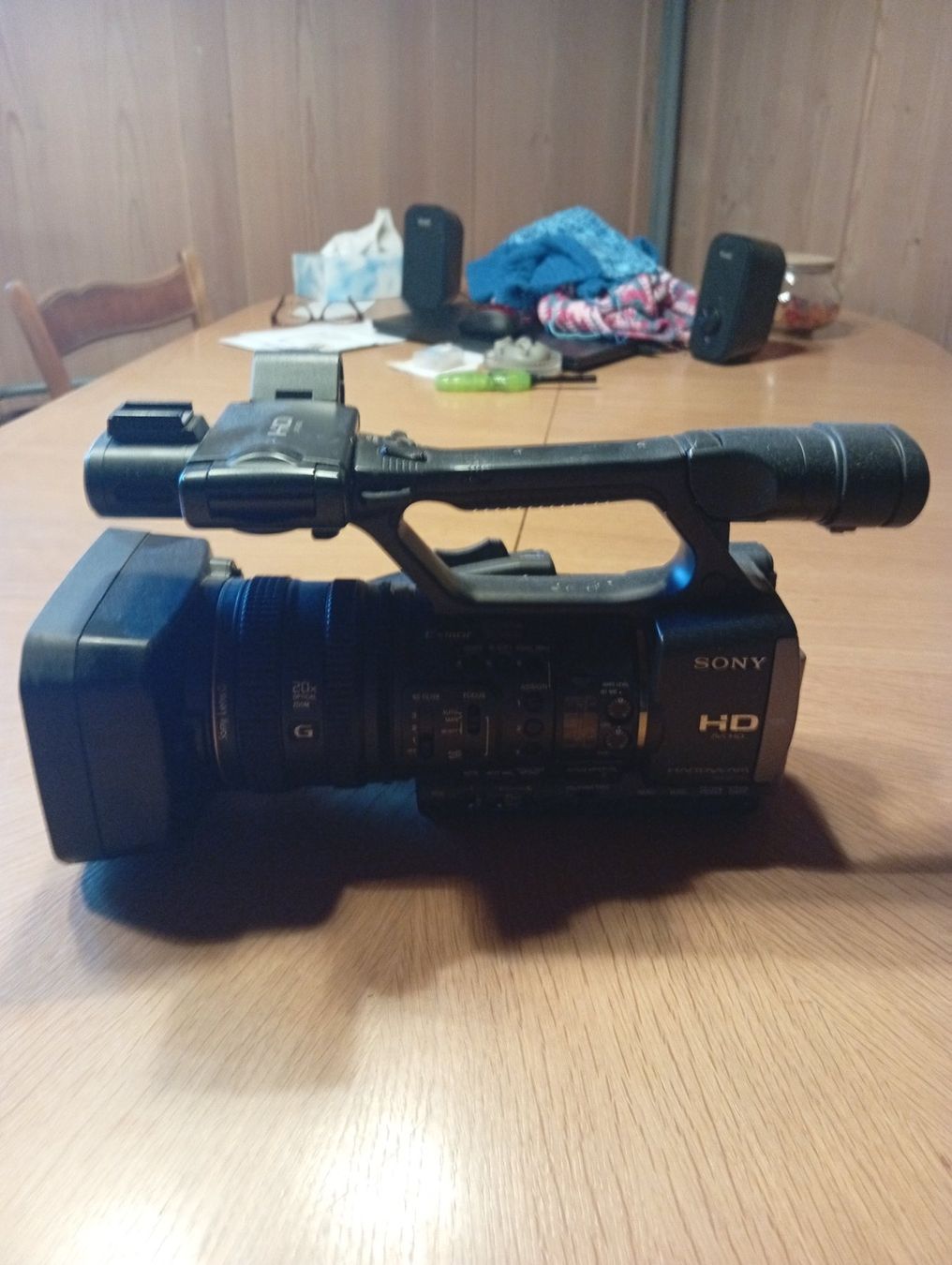 Sony Videocamere: Neuwertige Sony HDR cx 2000 – Usato da Uettligen venduto da bea_88nf 1