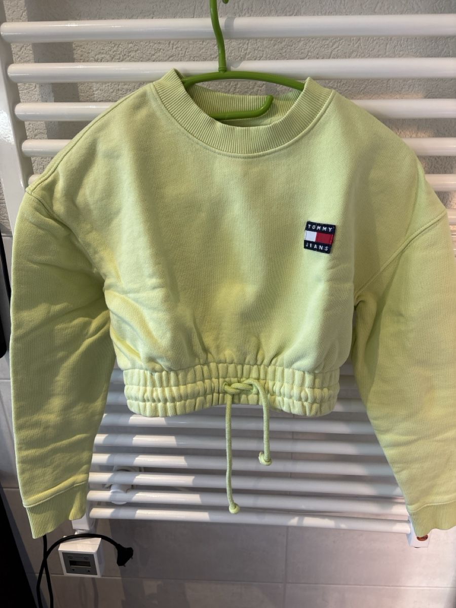 Tommy Hilfiger Pullover & Sweatshirts: Pull court tommy – Neu (gemäss Beschreibung) aus Riddes von nati48