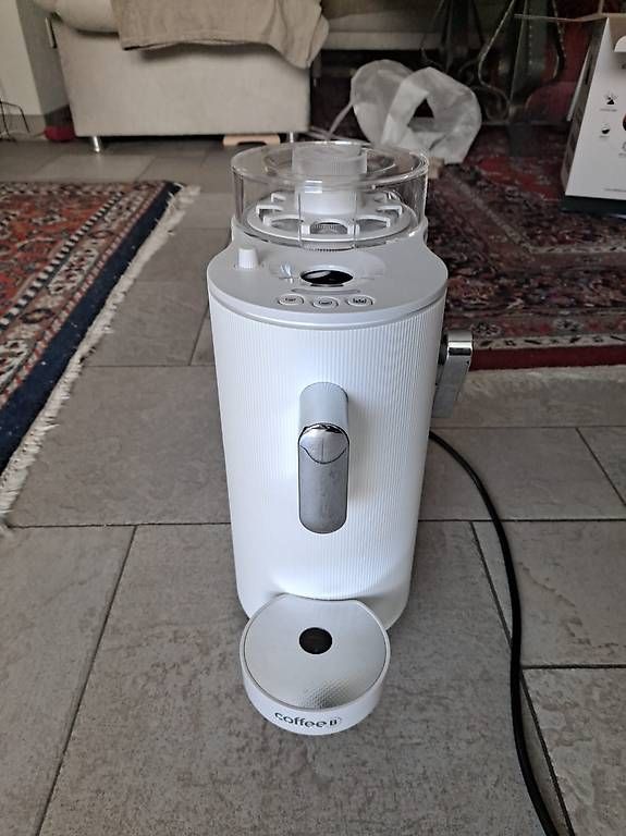 Coffee B Macchine per caffè & Macchine per espresso: Coffee B Globe neu inkl. Coffee Balls – Nuovo (secondo la descrizione) da Baar venduto da sro_65v9