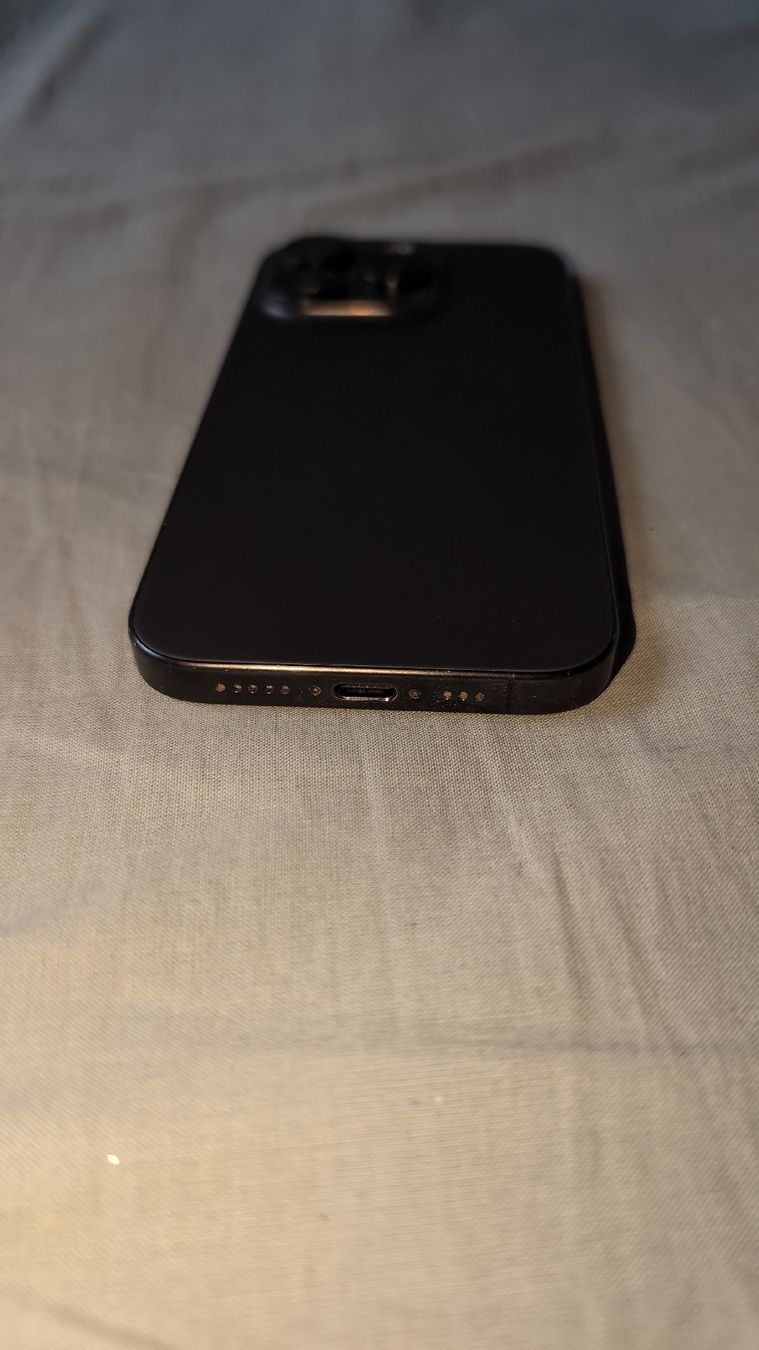 Apple Telefoni cellulari / Smartphones: Apple iPhone 15 Pro 256GB Space Black – Usato da Oltingen venduto da gys_2yjc 1