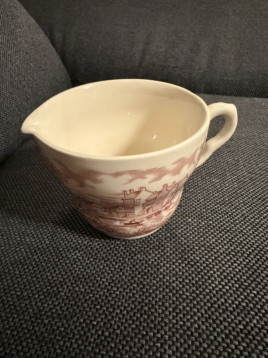 Teekannen: Milchkännchen englische Keramik Ironstone – Gebraucht aus Buchs SG von and_d8tp 2