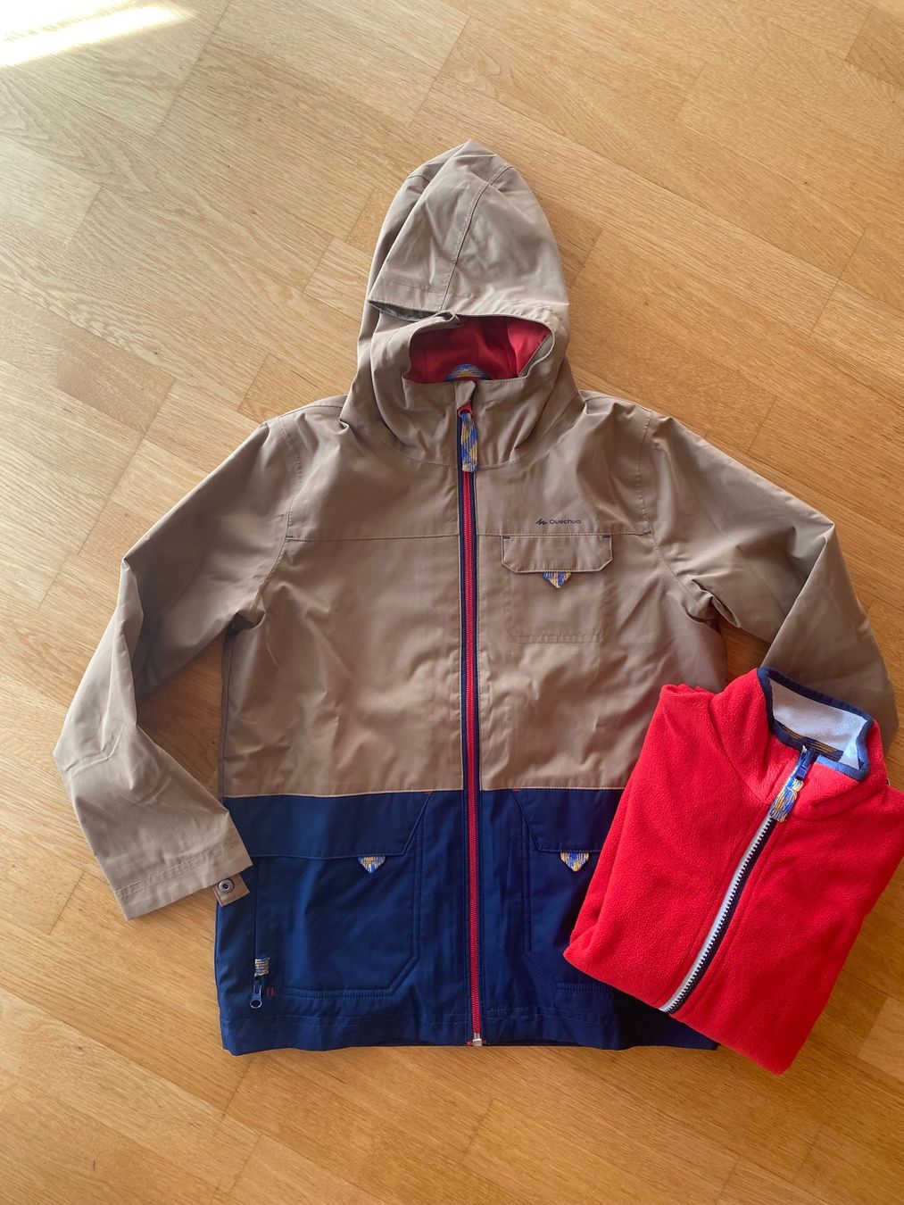 Decathlon Giacche & Cappotti: Quechua 3-in-1 Jacke – Usato da Trin-Mulin venduto da Tintengoldfisch