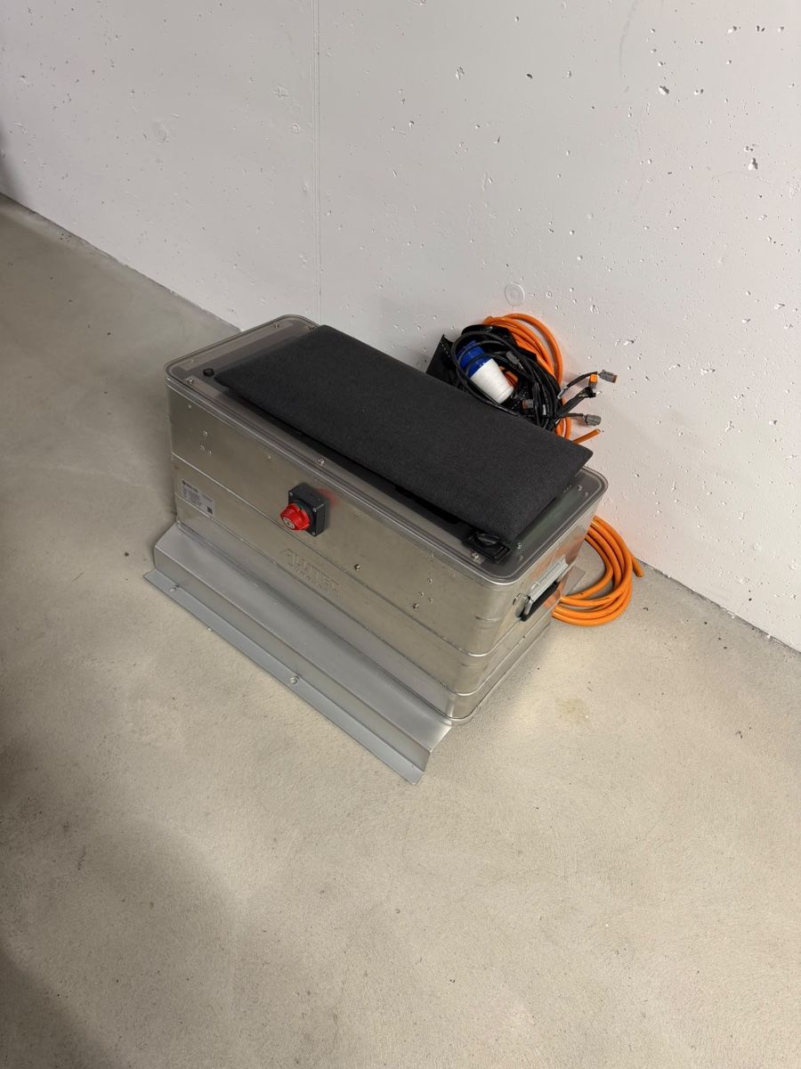 Accus & piles: MCC TEC Batterie – D'occasion à Bassersdorf par Aquarius89