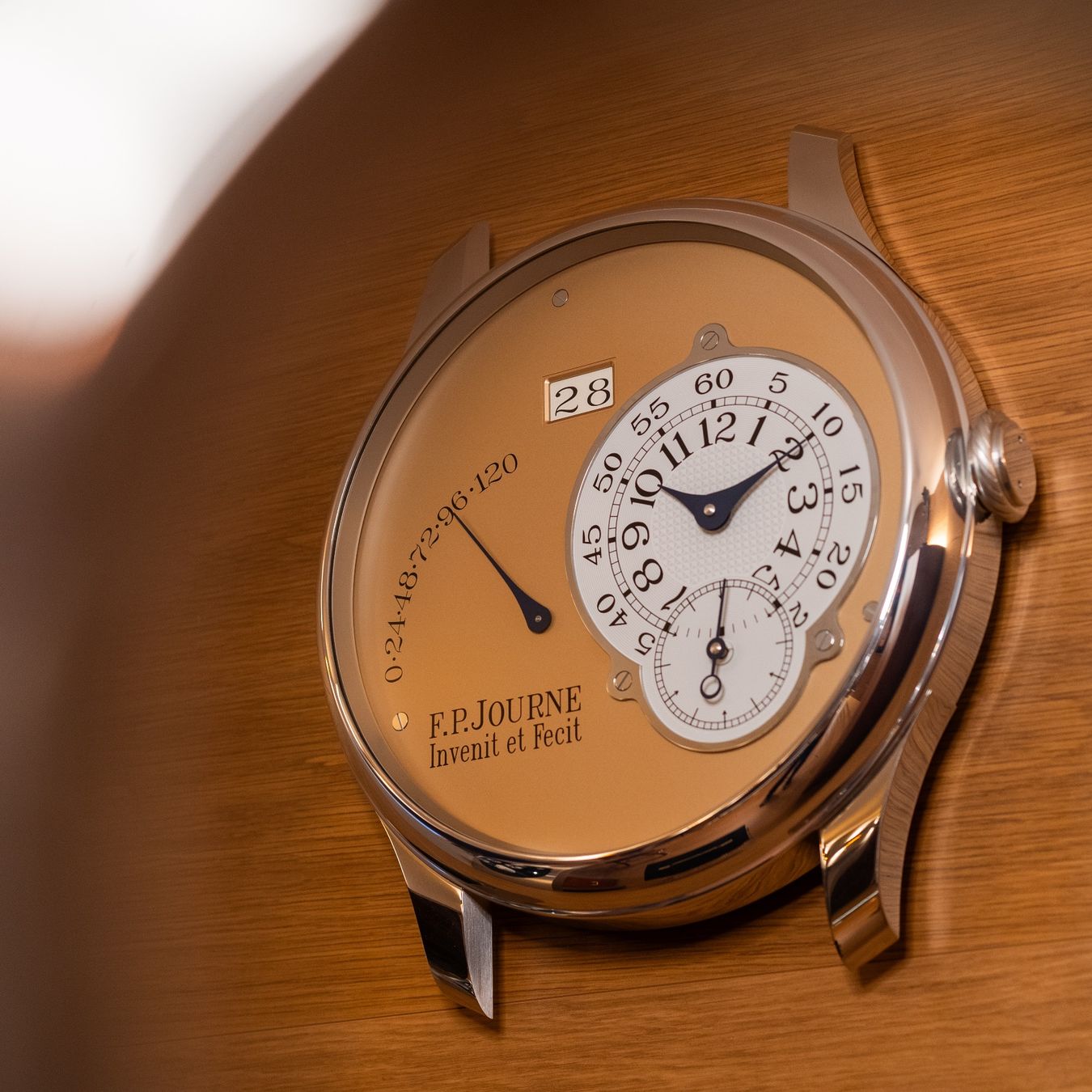 Orologi da terra & Orologi da parete: Wall clock FP Journe OCTA Reserve de marche NOS – Nuovo e nell'imballaggio originale da Genève venduto da aspaklariacollection 2