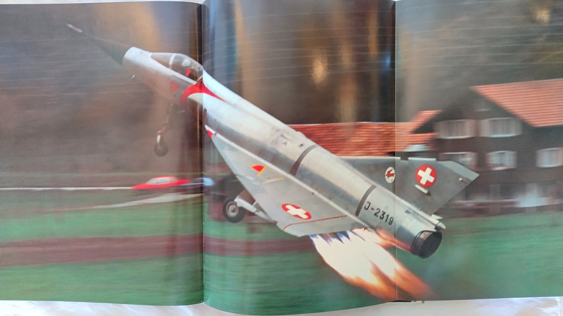 Libri: Die Schweizerischen Flieger- & Fliegerabewehrtruppen – Usato da Bellach venduto da JingleJerry 9