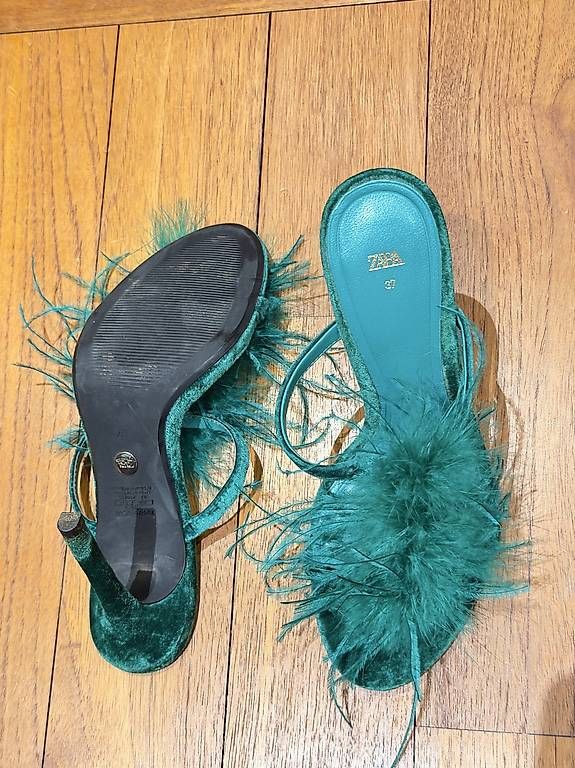Damenschuhe: ZARA- Talons Vertes avec Plumes – Gebraucht aus Cologny von azz_bc9g 2