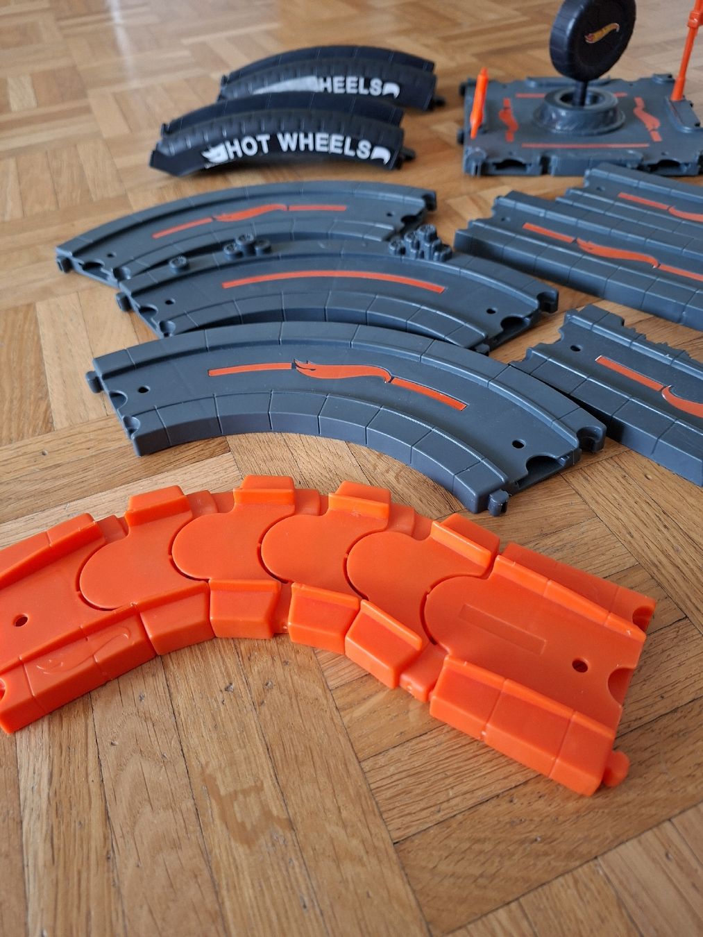 Hot Wheels Piste: Hot Wheels Spielset – Usato da Rombach venduto da kelebek12 3