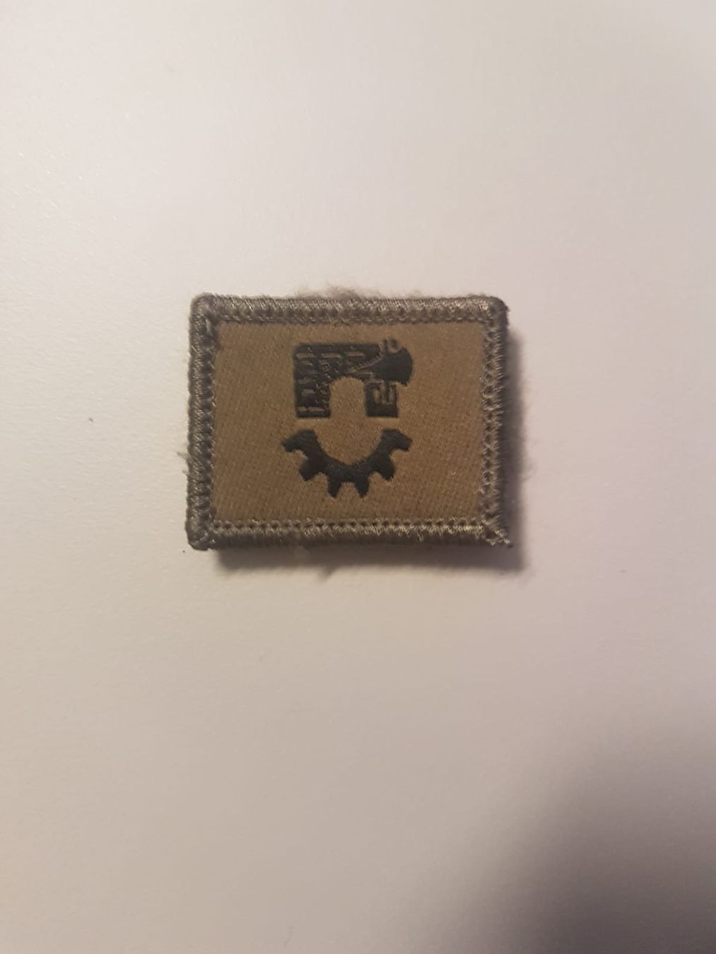 Schweizer Armee Placchette & Badge: Insigne sdt technique ouvrage – Nuovo (secondo la descrizione) da Vallorbe venduto da fam_wy2j