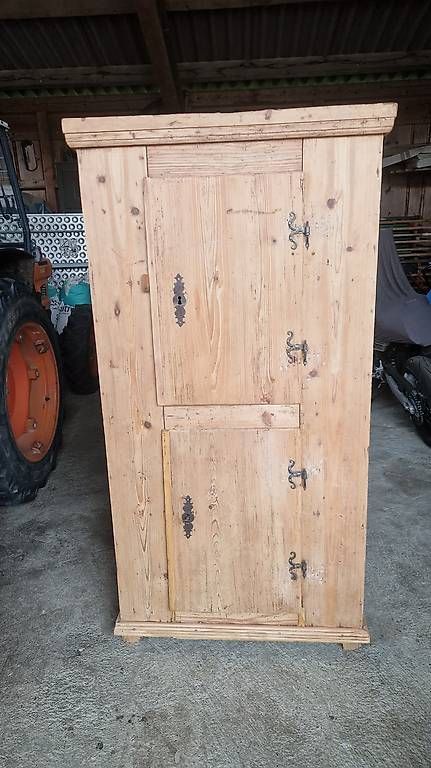 Armadi: Schrank Tannenholz – Usato da Biglen venduto da adrian017 4