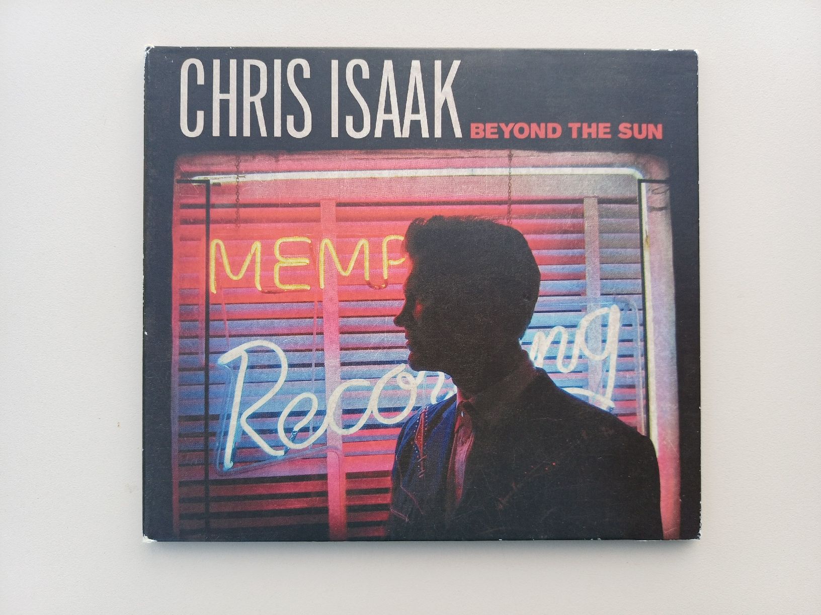 CD: Chris Isaak "Beyond the Sun" CD digipak  – Usato da Begnins venduto da Drastic-Sound