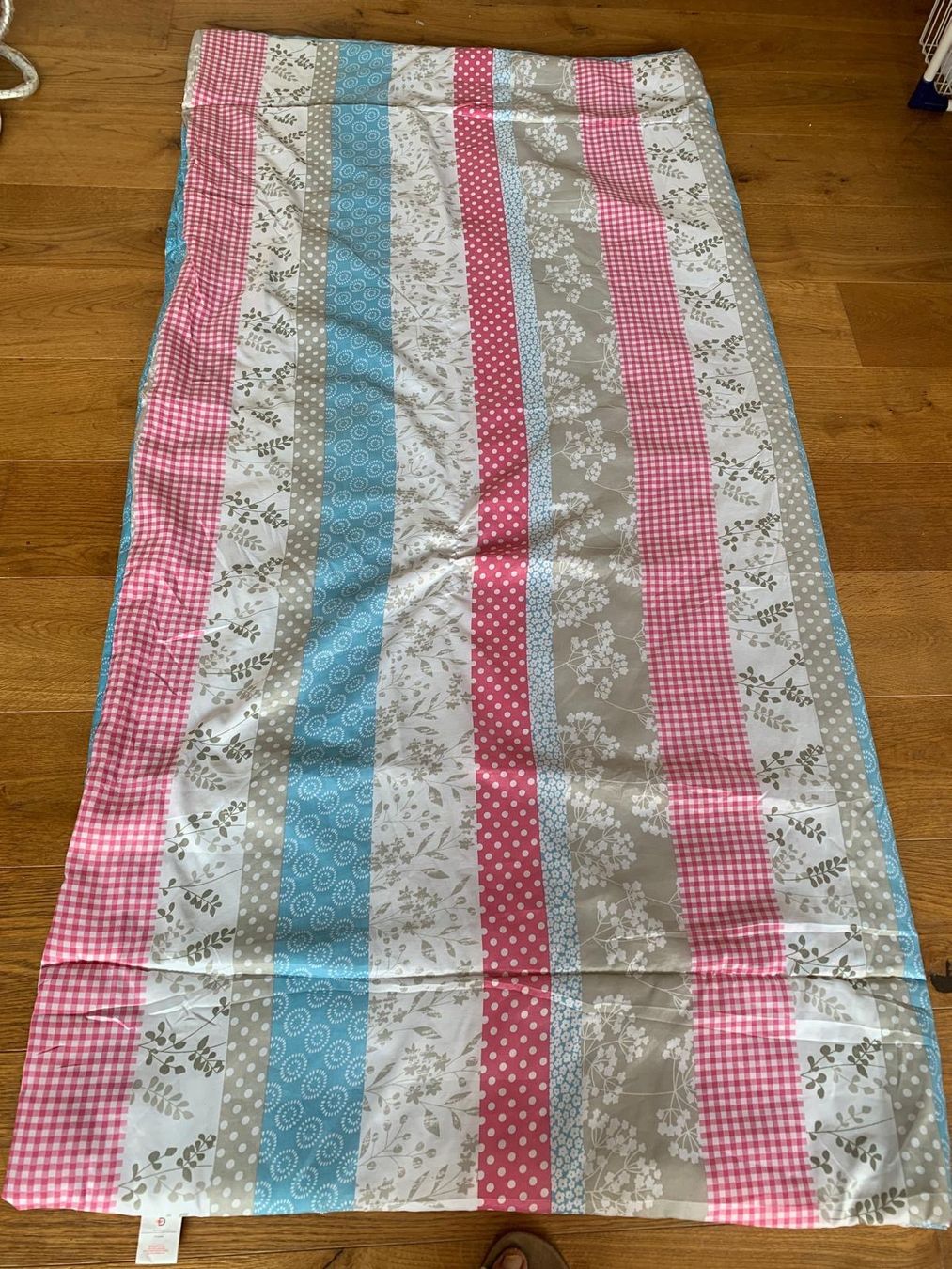 Couvertures: Decke 175x178 cm Patchwork-Muster guter Zustand – D'occasion à Schaffhausen par purzel51 1