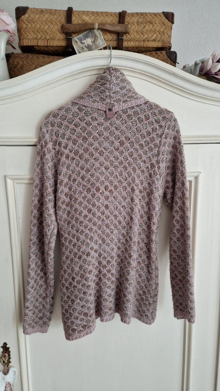 Cream Jacken: Cream Strickjacke Gr. L, altrosa-hellbraun – Gebraucht aus Rütihof von Teddy1985 2