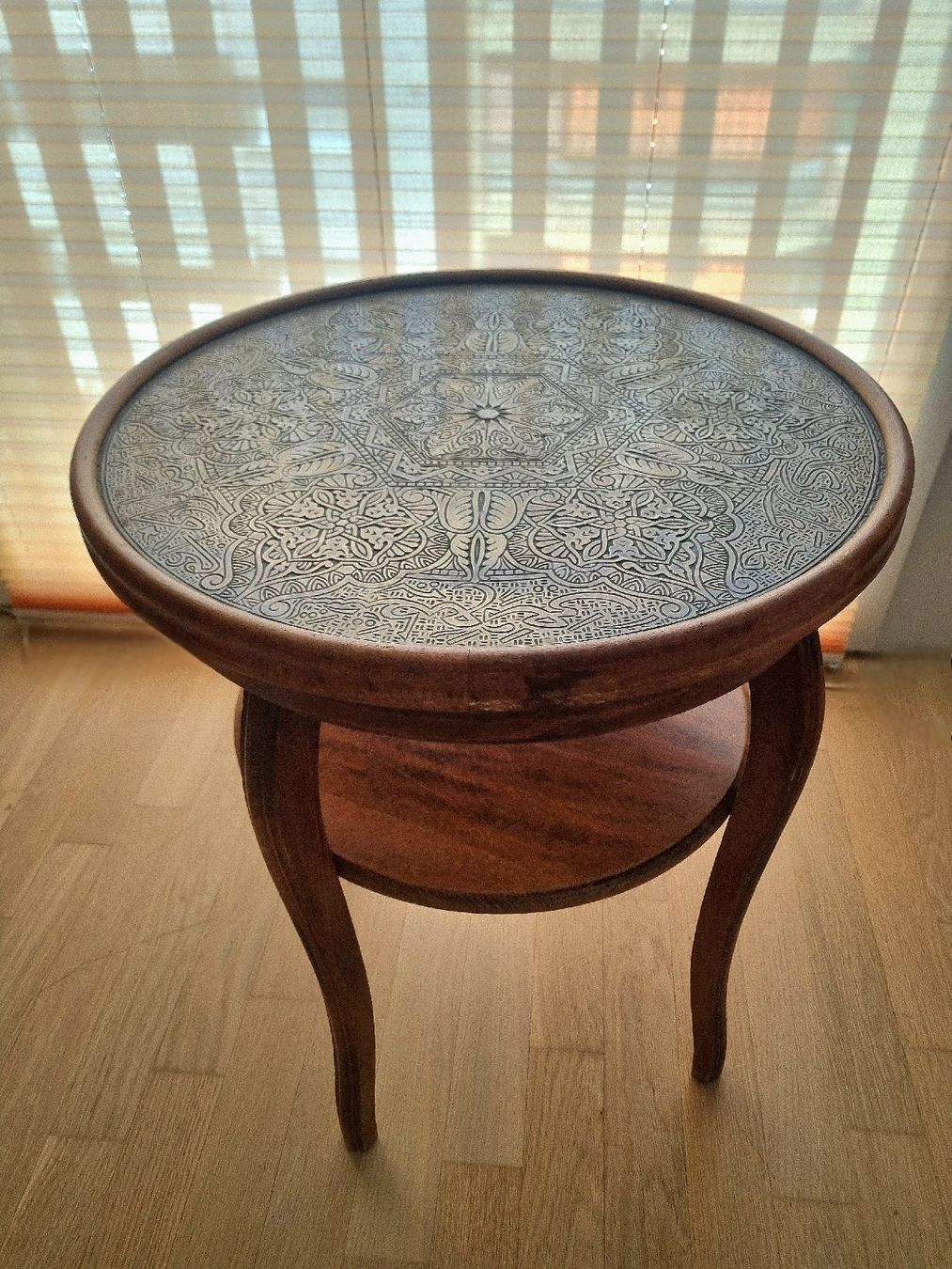 Tables: gueridon art deco – D'occasion à vevey par komulainen 1