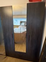 Kleiderschrank schwarz mit Spiegel
