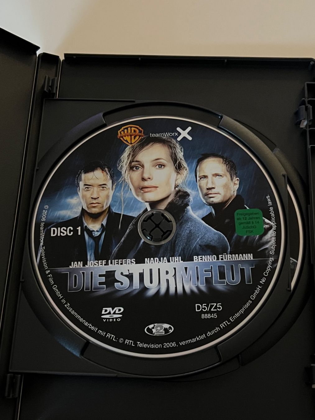 Tutti i DVDs: Die Sturmflut - DVD - 2-Disc Edition – Usato da Altstätten SG venduto da sheamus 2
