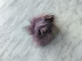 POMPON LILA
