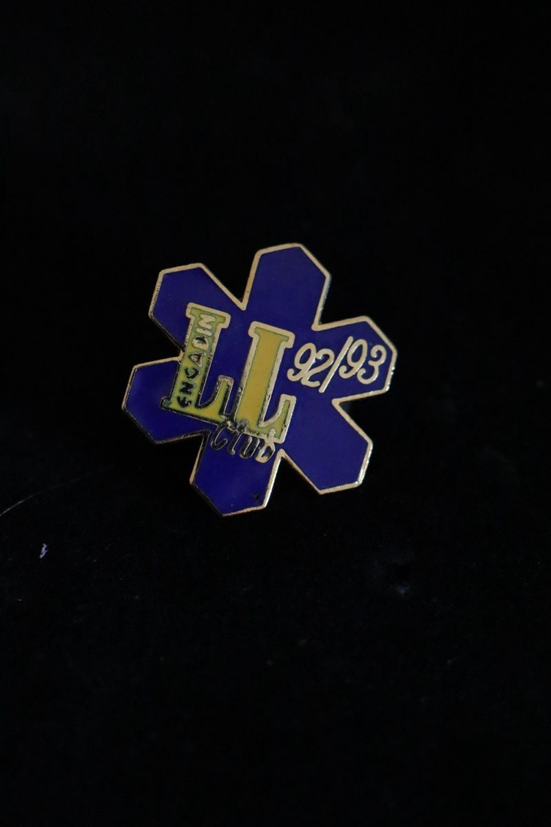 Placchette & Badge: Engadin LL Club PIN‘s – Usato da Ottenbach venduto da siiinnaa_77 1