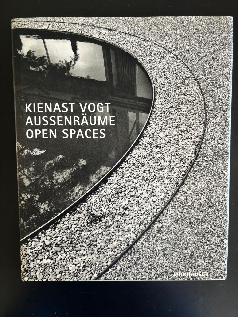 Bücher: Kienast Vogt Aussenräume Open Spaces – Gebraucht aus Winterthur von Fisch0225