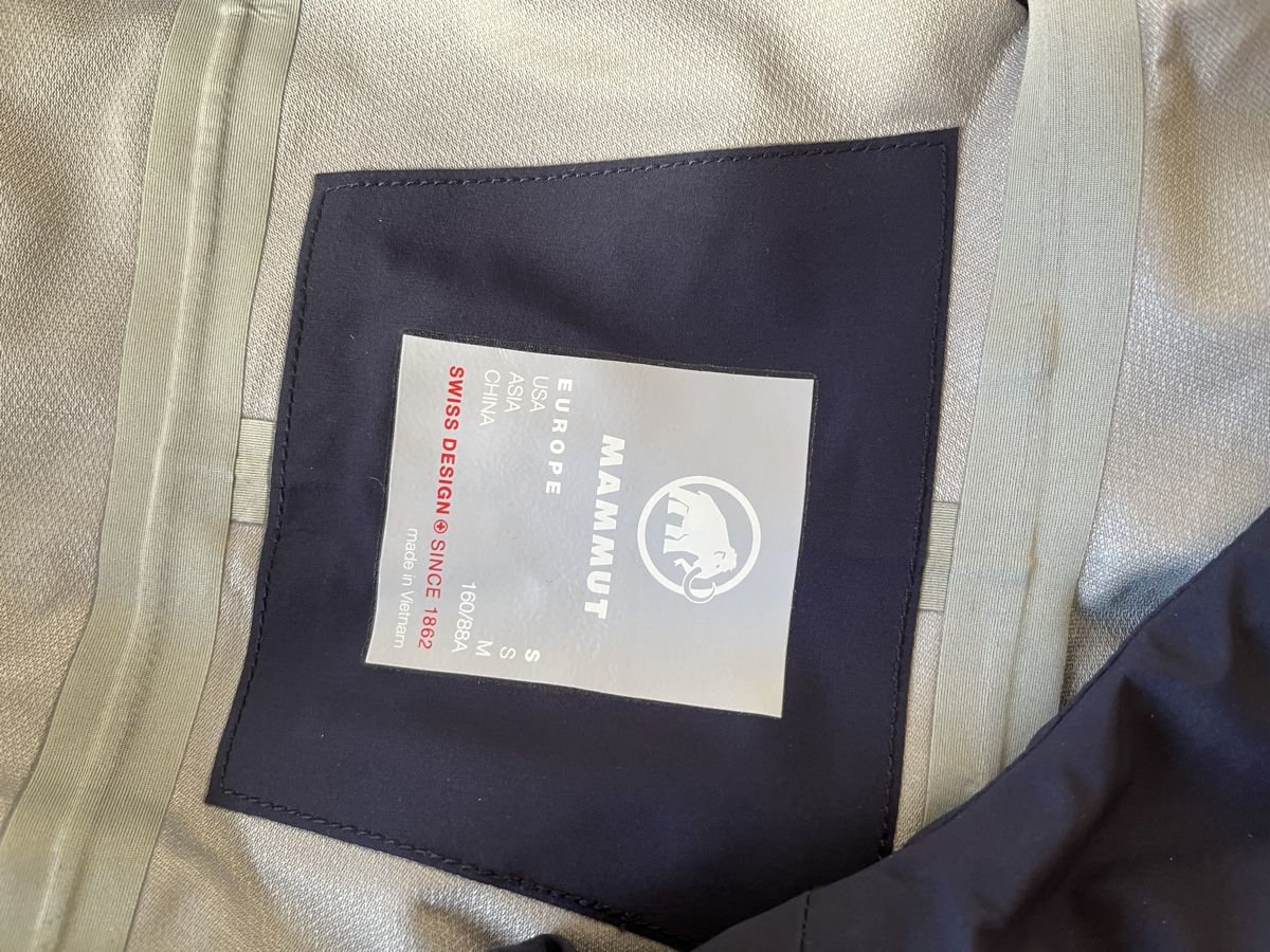 Mammut Giacche: Mammut Hardshelljacke Damen neu – Nuovo e nell'imballaggio originale da Riehen venduto da kle_h6z7 8