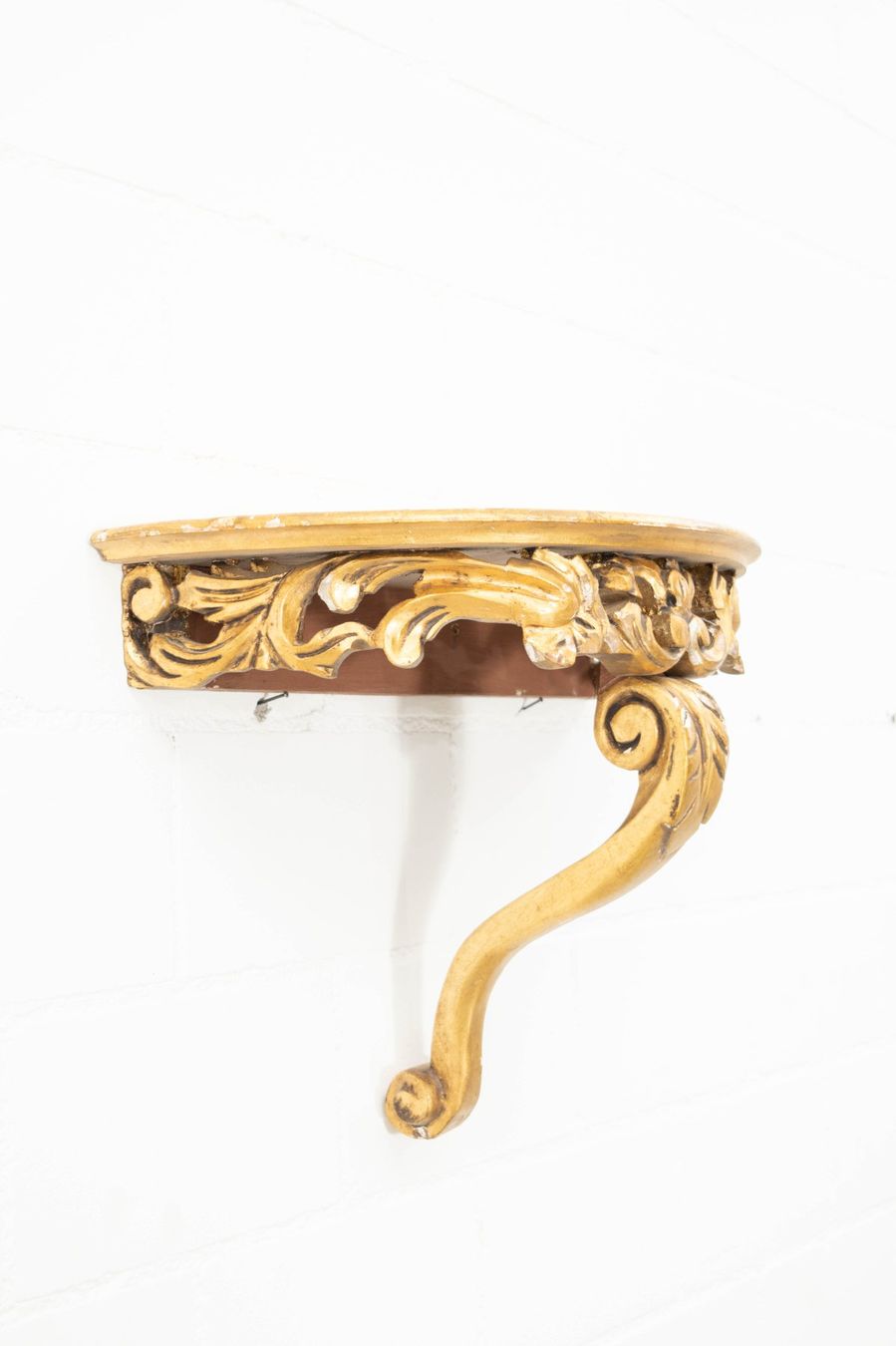 Tavoli: Goldene Wandkonsole / Konsolentischchen – Usato da Zürich venduto da ZuercherBrockenhaus 1