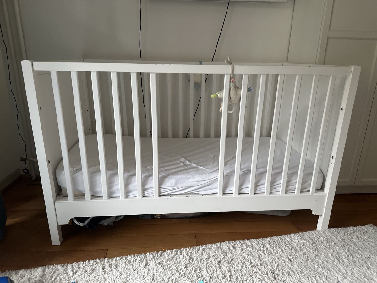 Letti: Gebrauchtes Kinderbett mit Matratze weiss! – Usato da Basel venduto da sve_2kxk 1