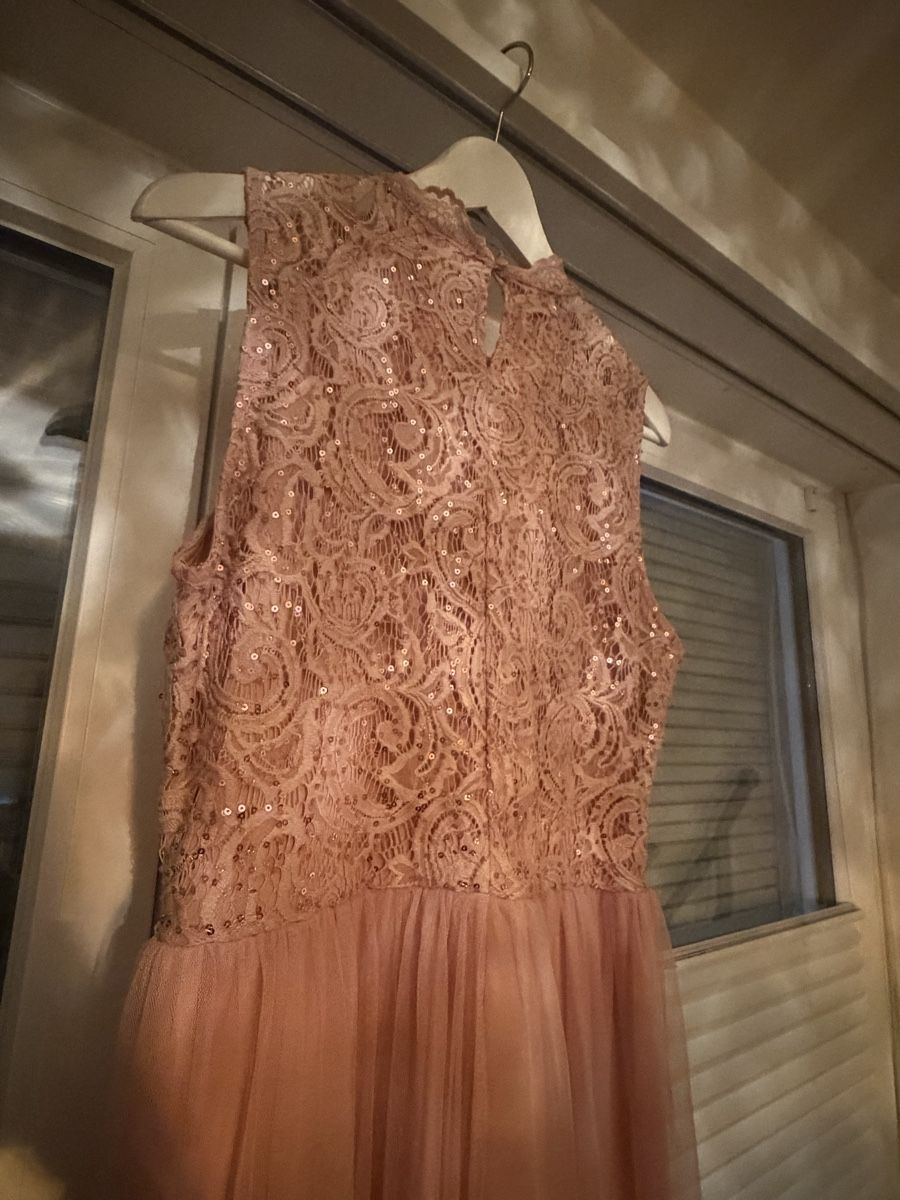 Vestiti: Kleid rosa – Usato da Frauenfeld venduto da _elle.Mich9 1