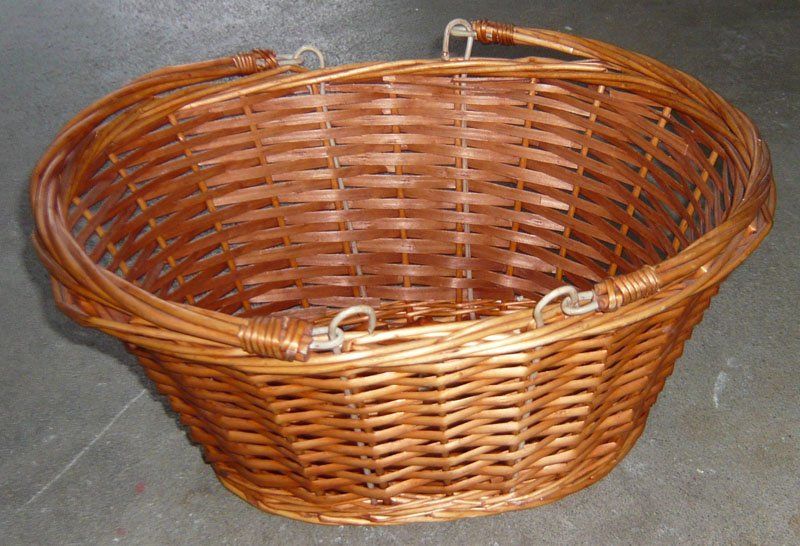 Altro per la casa: Korb / Weidenkorb 35 x 26 cm – Usato da Ruggell venduto da Btt