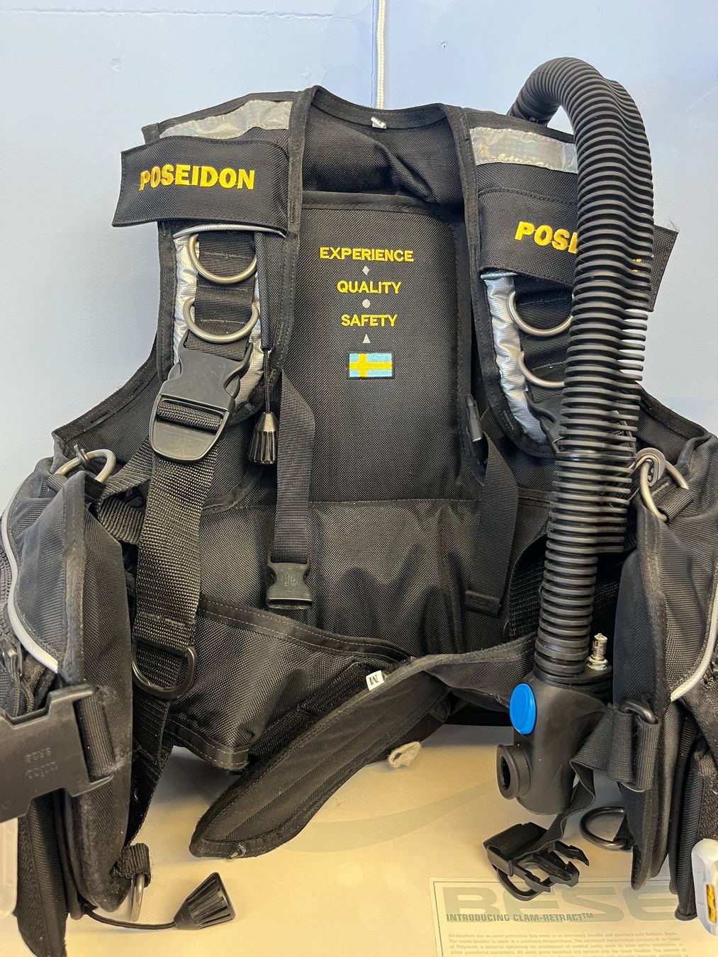 Bombole da sub: Poseidon Powerlift Photic-NHV Tarierjacket / BCD – Usato da Brittnau venduto da tauchshop