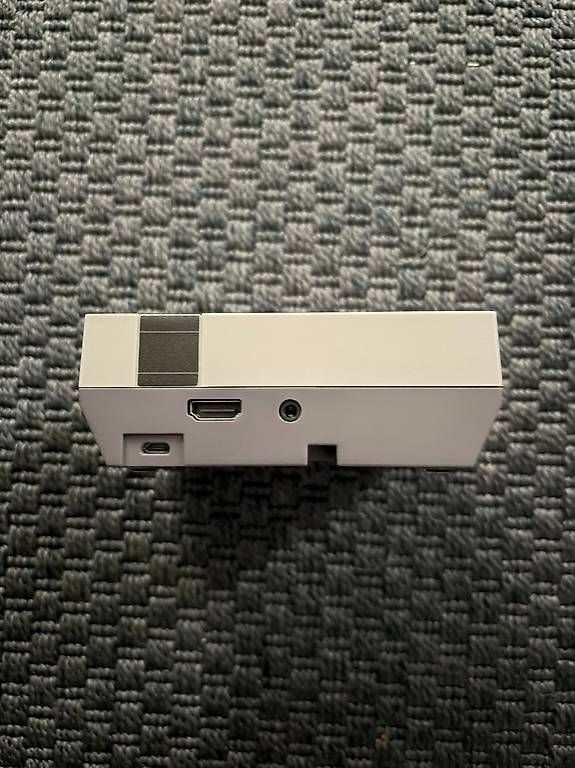 Console: Retroflag NESPi Case mit Raspberry Pi 3 & 4 USB-Controllern – Usato da Dübendorf venduto da sve_pbr5 3