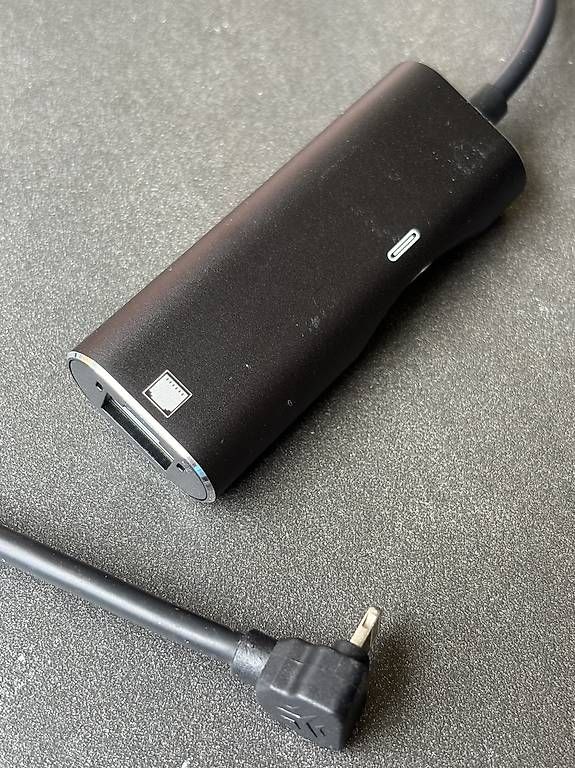 Unità & Adattatore: Adapter, Lightning für iPhone und iPad – Usato da Schwanden GL venduto da Sedona-3 4