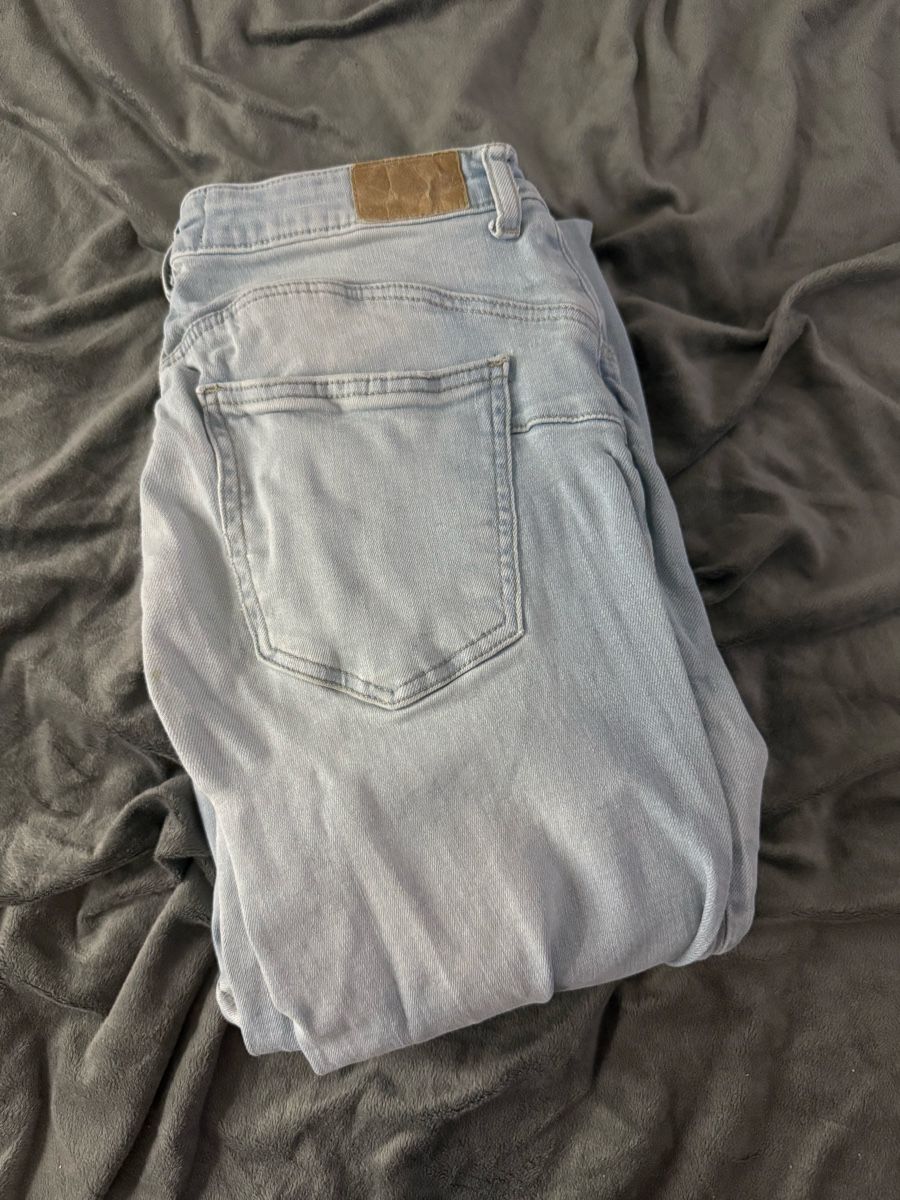 Jeans: Typisch Weiche Jeans, Hellblau, Gr. 36 - Top Zustand! – Nuovo (secondo la descrizione) da Boswil venduto da virgi06 4