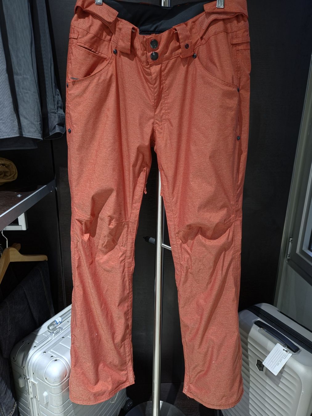 Pantalons: Gebrauchte Skihose Thirtytwo Gr.L Farbe Ocker – D'occasion à Geroldswil par viv_vs9r