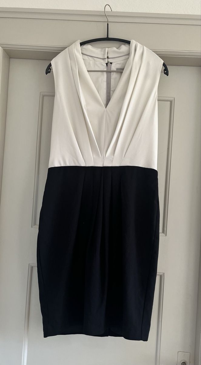 H&M Vestiti: H&M Kleid schwarz-weiss Grösse 40  – Usato da Winterthur venduto da Mahonyy