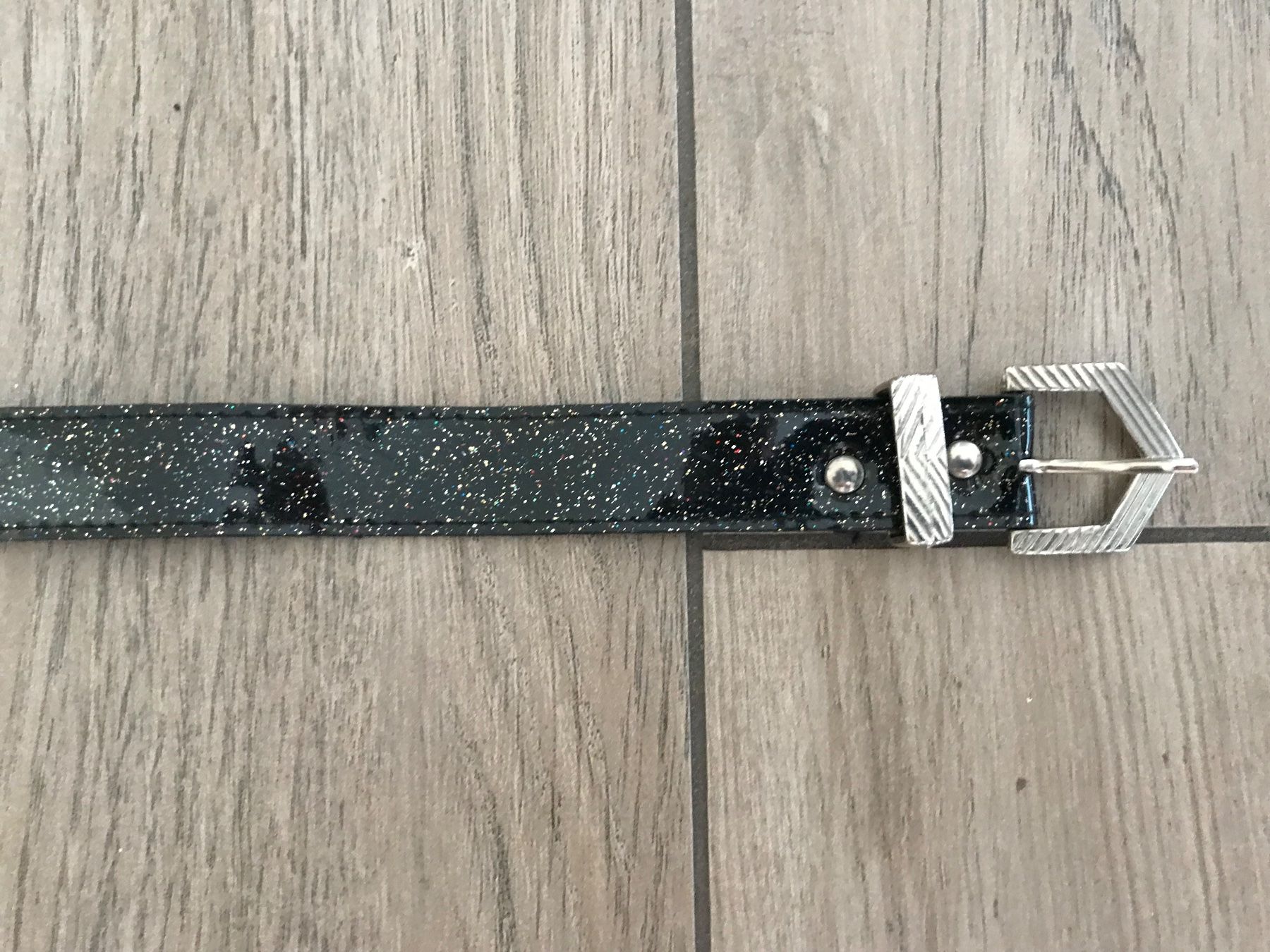 Cinture: schwarzer Gürtel (Damen) - mit Glitter – Usato da Lausanne venduto da opi_92cn 5