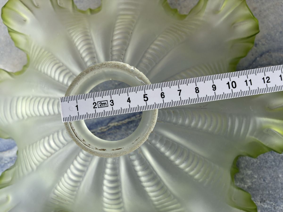 Lampenschirme: Lampenschim aus Glas um 1930 – Gebraucht aus Zürich von Artnuvo 7