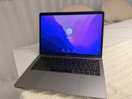 Apple MacBook Pro 13“ (250GB, 8GB RAM,)