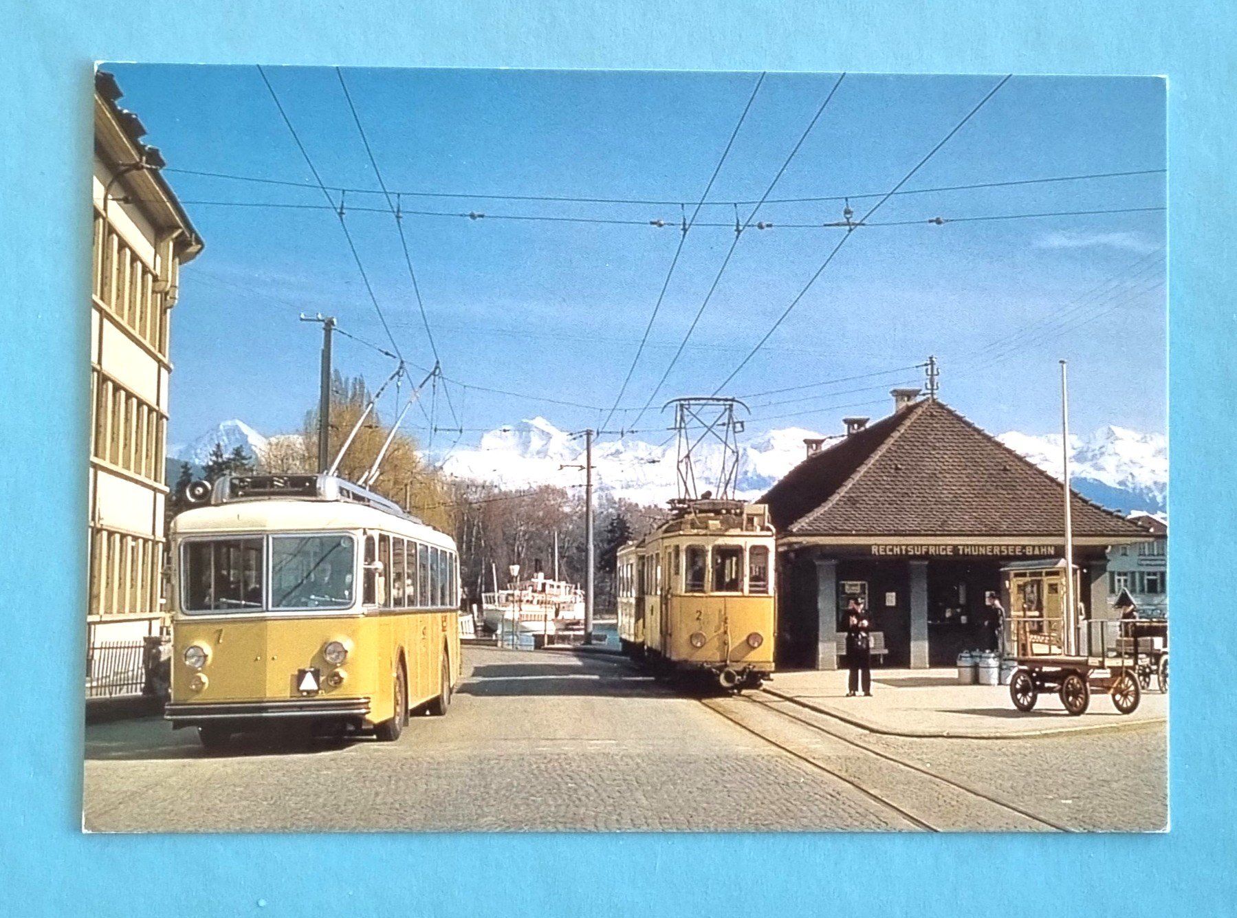 Cartoline postali: Thun - Rechte Thunerseebahn - Postauto Trolleybus um 1958 – Usato da Rothrist venduto da RROENK