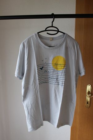 Wituka T-Shirt hellblau Motiv