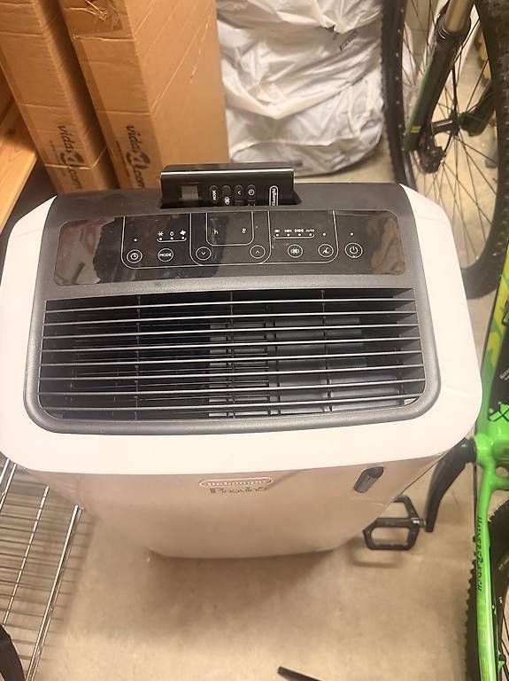 De'Longhi Klimageräte: NEU! Klimagerät – Neu (gemäss Beschreibung) aus Eglisau von Natascha026 1