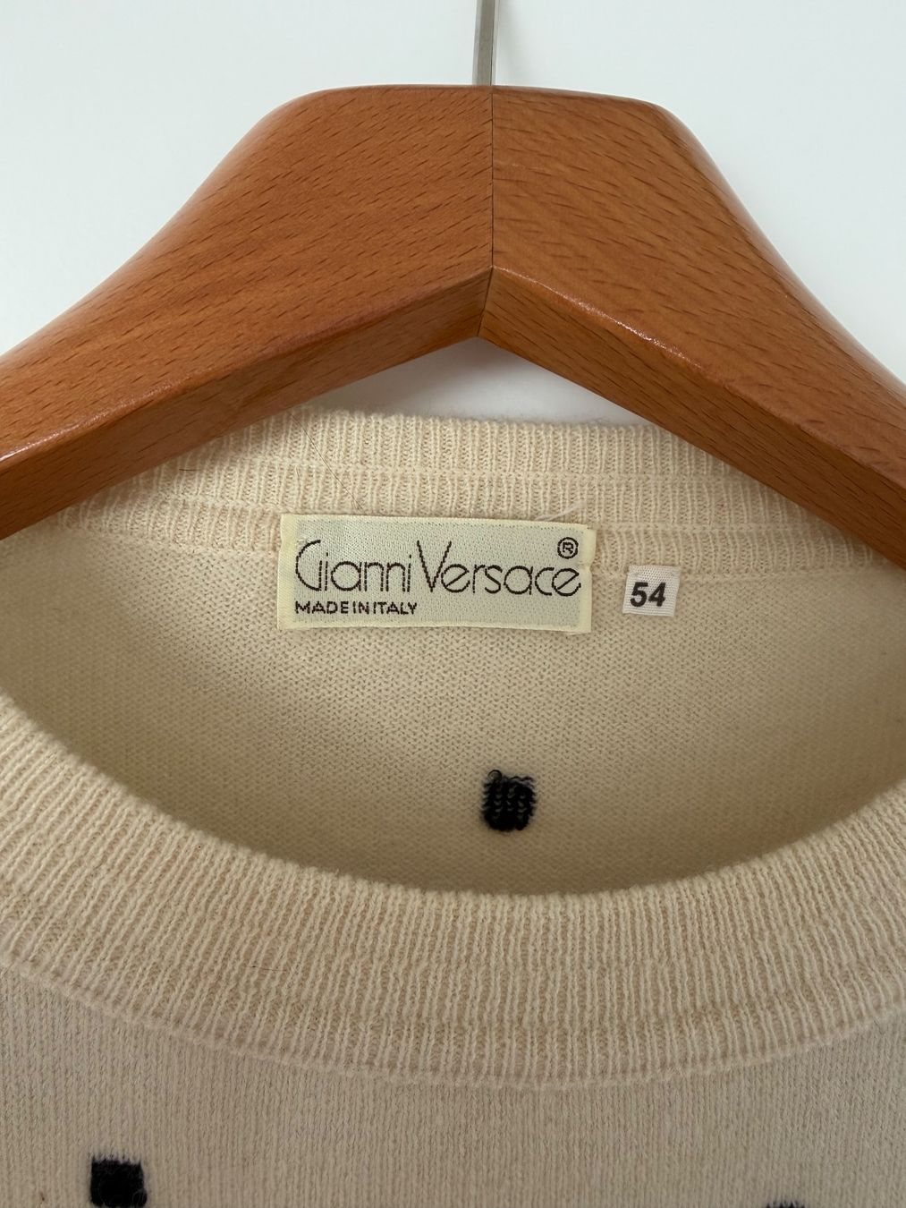 Versace Pullover & Sweatshirts: Gianni Versace Pullover vintage – Gebraucht aus Wallisellen von max.mil 3