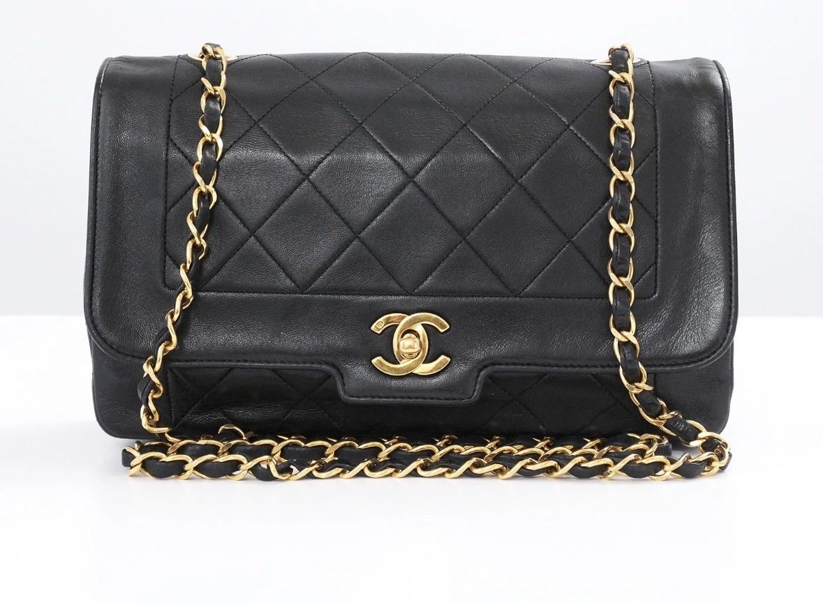 Chanel Borse da donna: Chanel Vintage Classic Flap Bag – Usato da Niederwangen BE venduto da Luxury.Second.Life 9