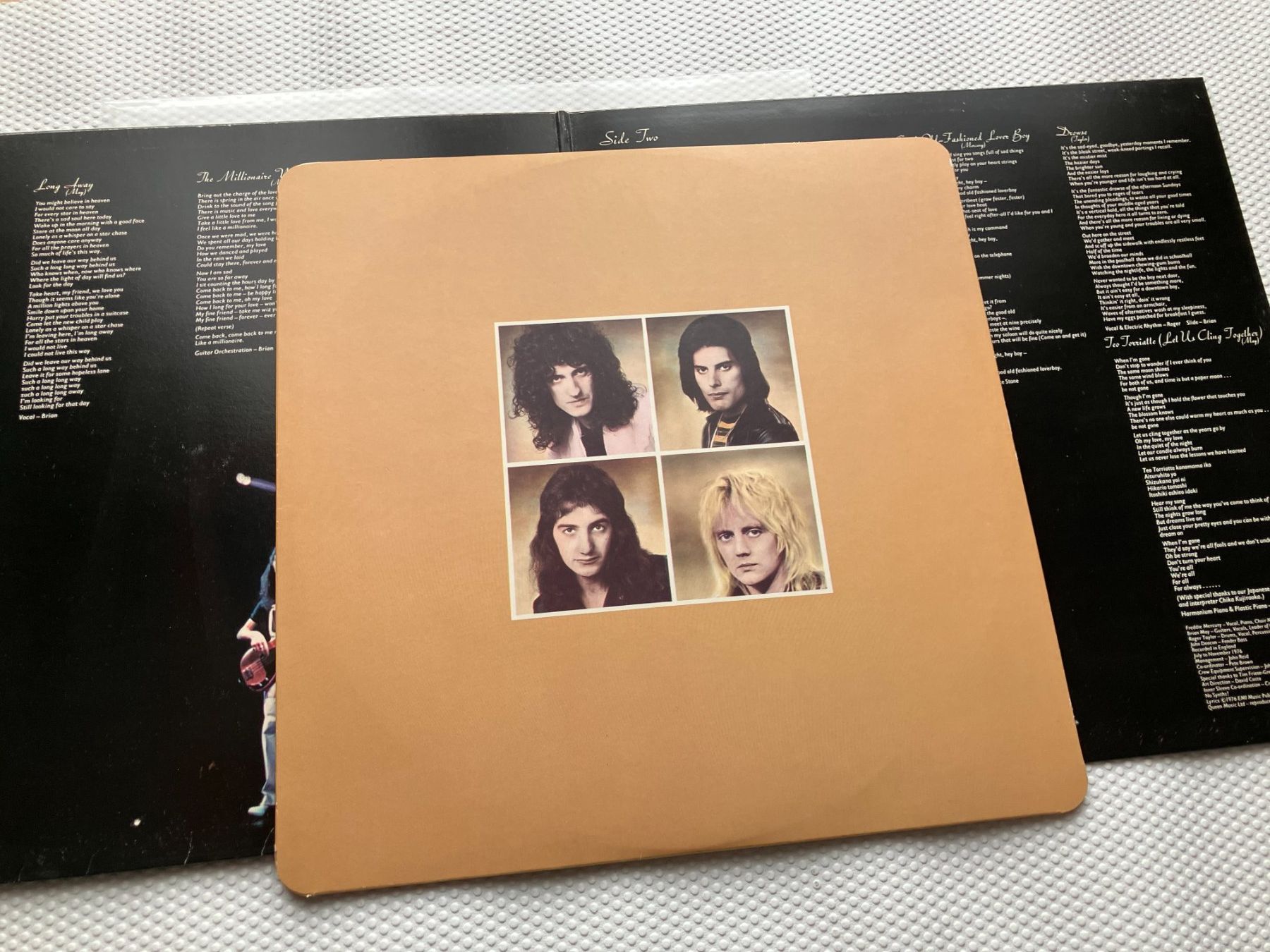 Schallplatten: Queen – Gebraucht aus Aarwangen von Jukebox3 5