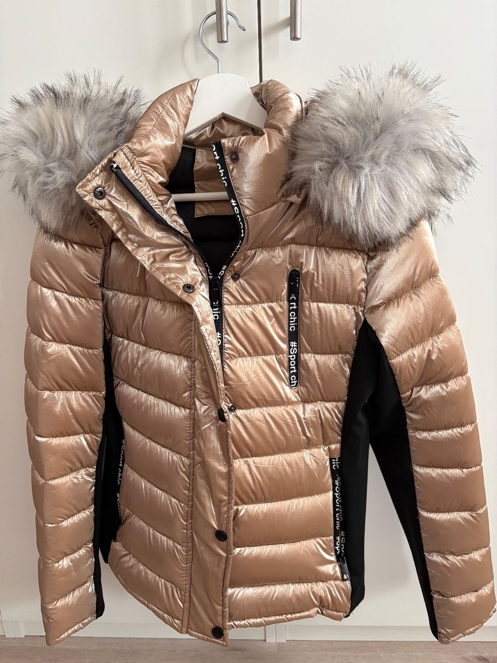 Vestes: Winterjacke Damen Grösse M – Neuf (Voir description) à Rütschelen par Rotkorn
